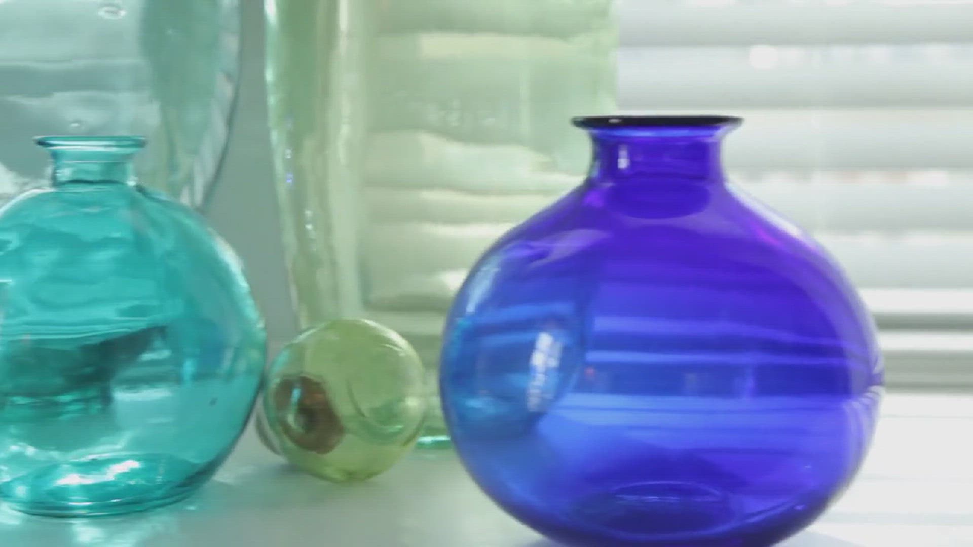 'Video thumbnail for Bottle Tree Art Ideas'