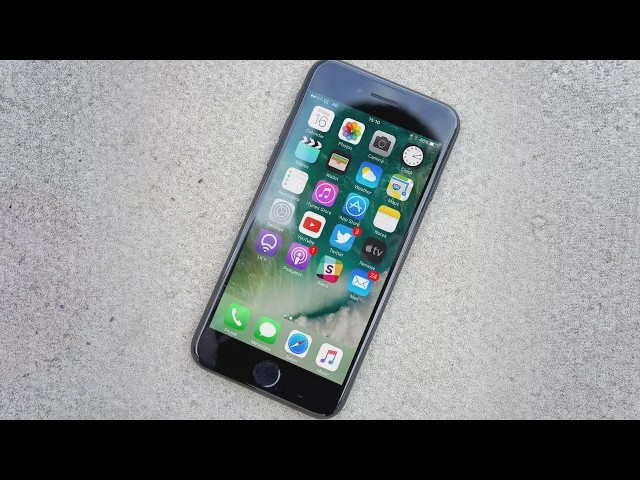 Video thumbnail for iPhone 7 Unboxing & First Impressions [4K]