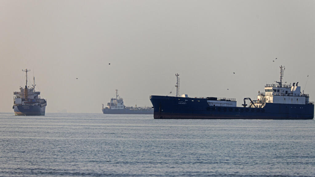 Video thumbnail for Despite agreement, G7 looks to decrease Strait of Hormuz reliance