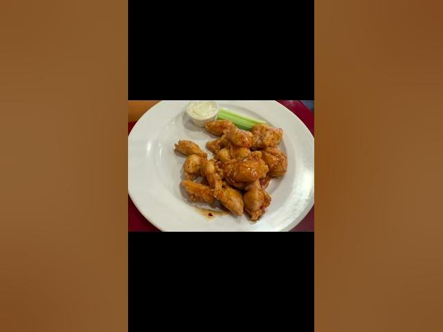Video thumbnail for Wally’s in Hawley = Comfort Food Done Right