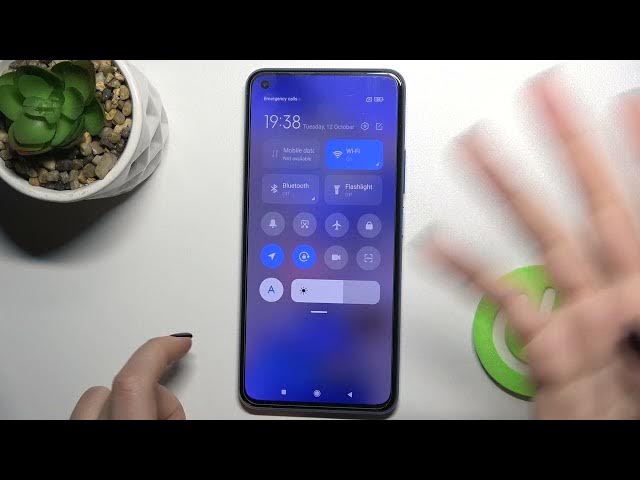 Video thumbnail for How to Switch On Flashlight on XIAOMI 11 Lite 5G NE - Activate Flashlight