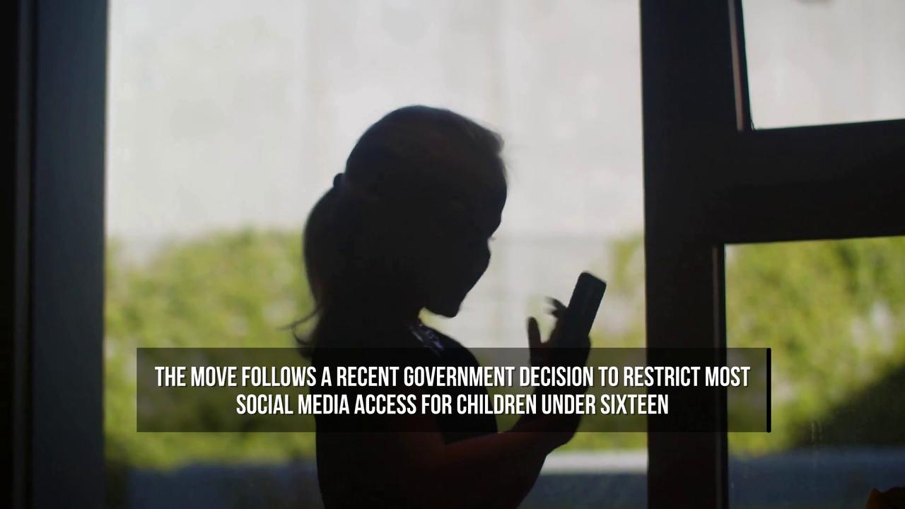 Video thumbnail for UK Weighs New Rules to Boost Trusted News Online.