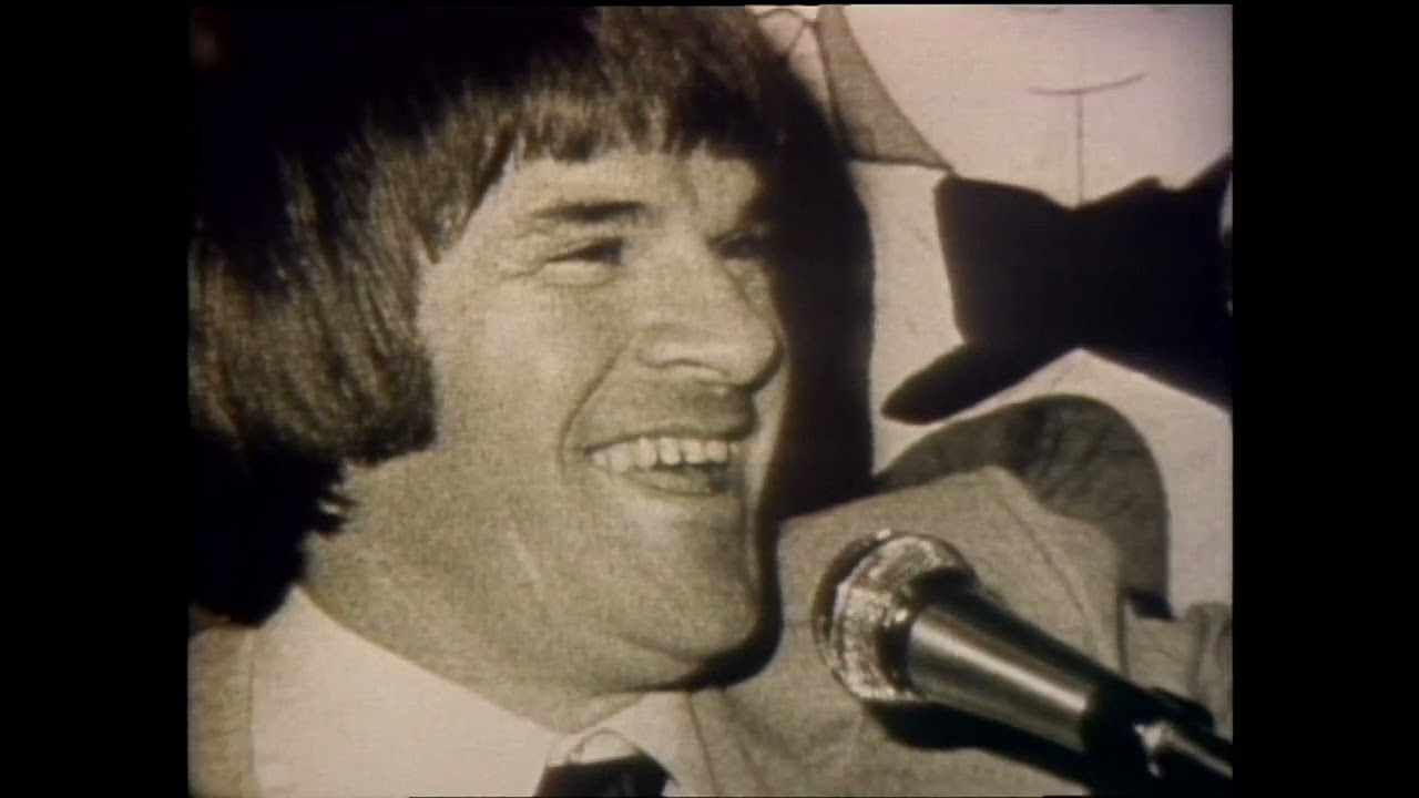 Video thumbnail for Greatest Sports Legends- Features Pete Rose becomes a free agent and joins the Philadelphia Philles