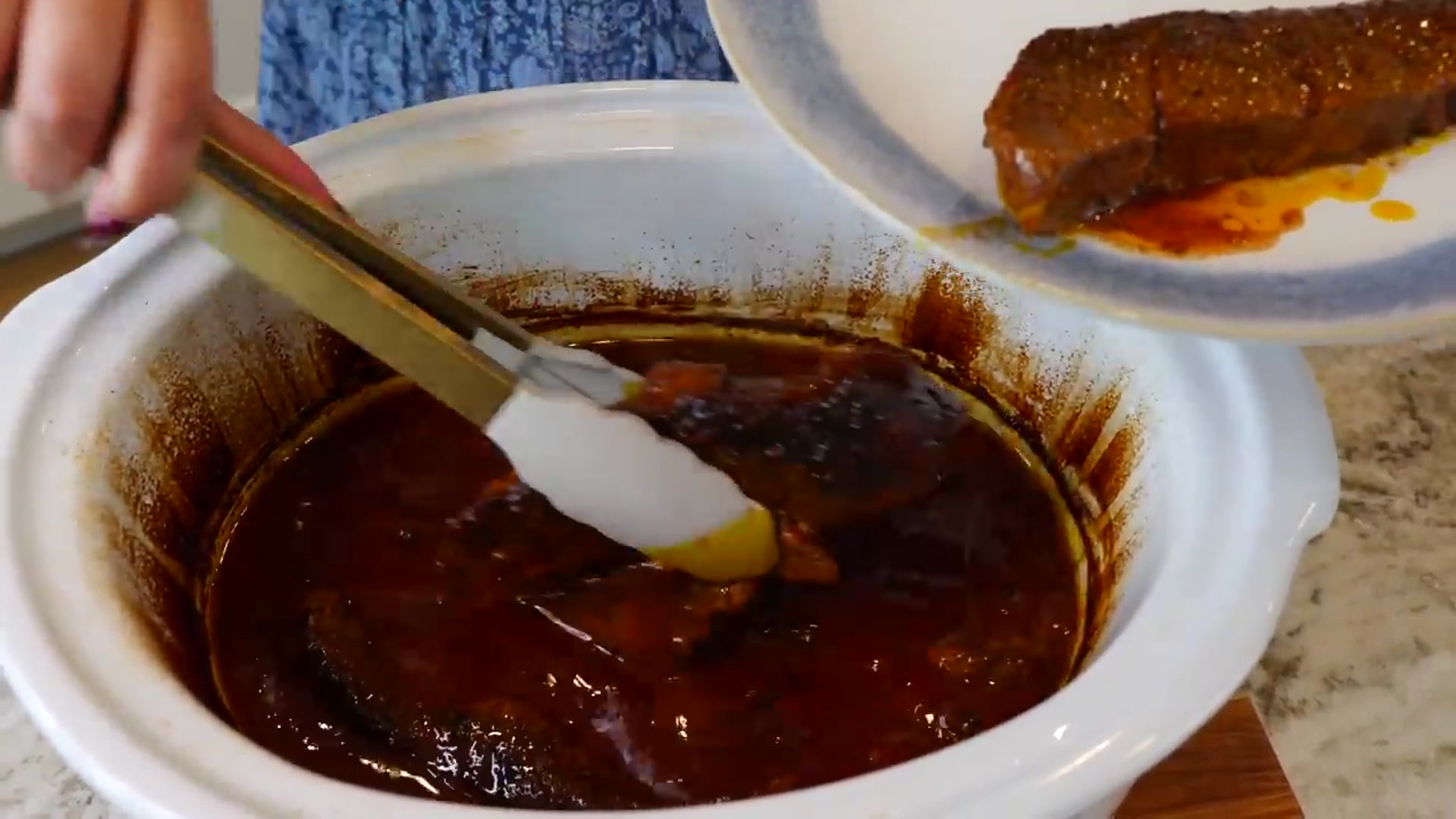 Video thumbnail for EXTRA GOOD Juicy BEEF Easy Slow cooker recipe for Short Ribs (Mexican Flavors )(720P HD)