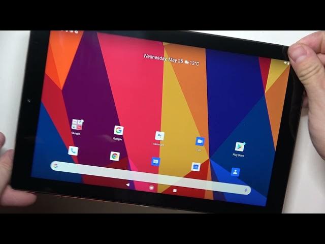 Video thumbnail for How to Connect Wired Headphones to the CHUWI HiPad X