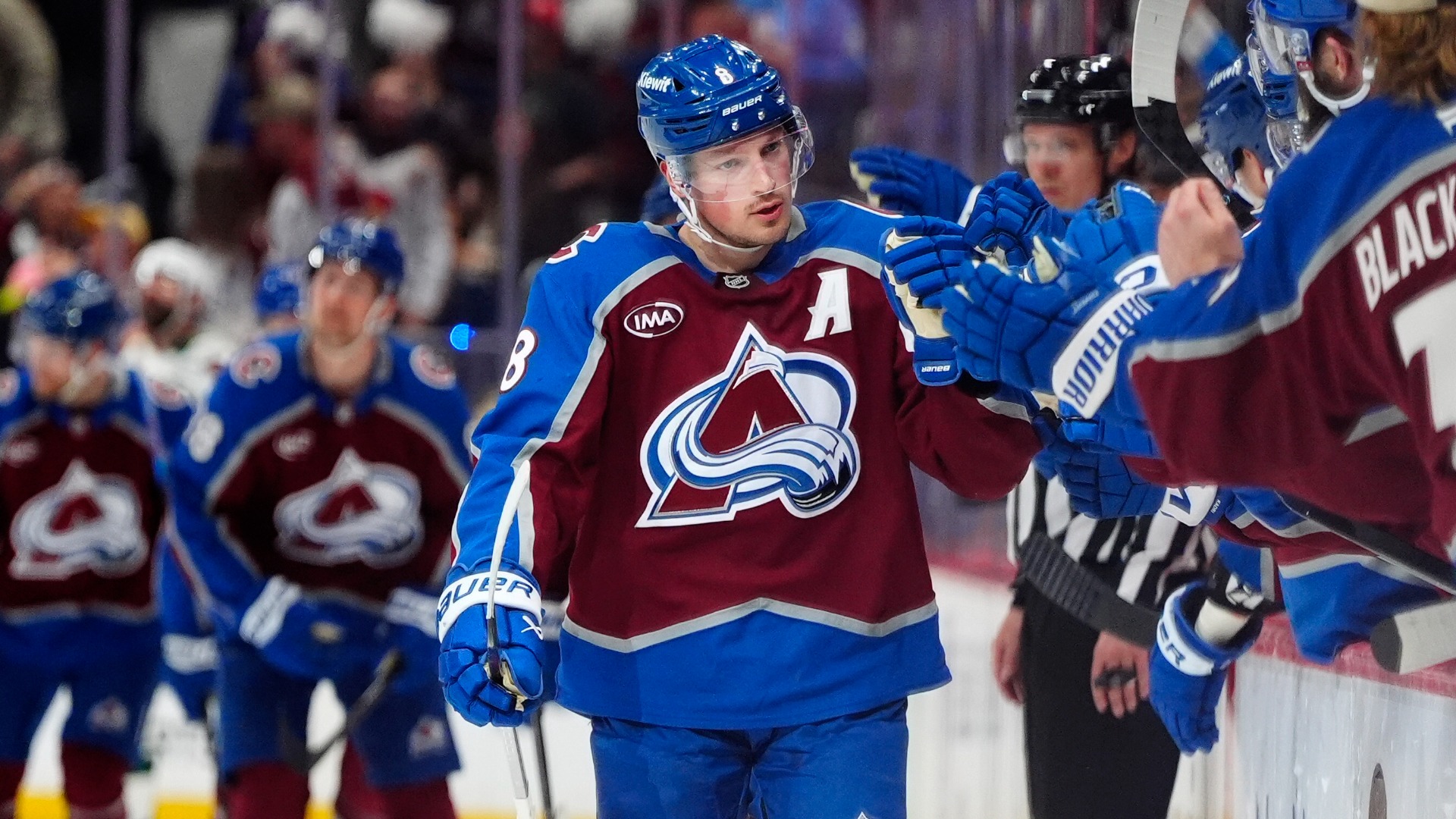 Video thumbnail for Minnesota vs. Colorado: Avalanche Win a 9-6 Shootout