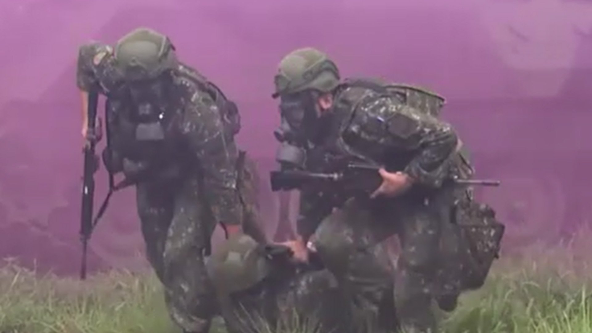 Video thumbnail for Taiwan holds military drills to prepare for invasion by China