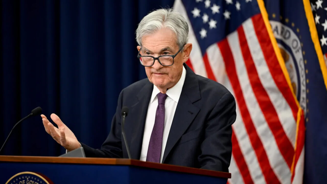 Video thumbnail for Jerome Powell warns Fed independence is "at risk"