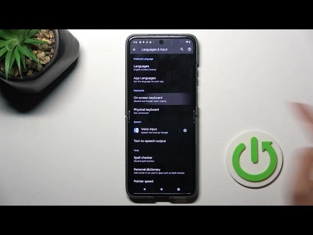 Video thumbnail for How to Show Emoji Suggestions in MOTOROLA Razr 40 – Allow Emoji Suggestions