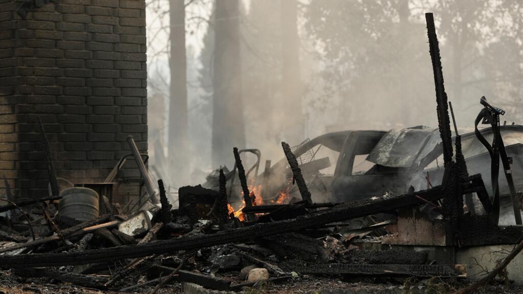 Video thumbnail for Arson suspected in devastating US wildfire that forced 60,000 to evacuate