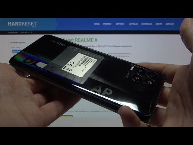 Video thumbnail for How Realme 8 Looks in Cyber Black Colour – Colour Presentation