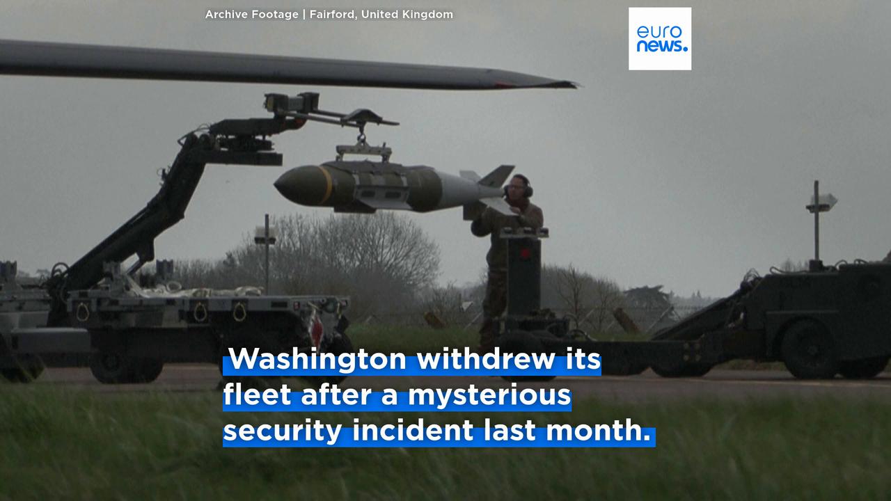 Video thumbnail for US pulls all B-1 bombers from UK airbase at centre of terror probe