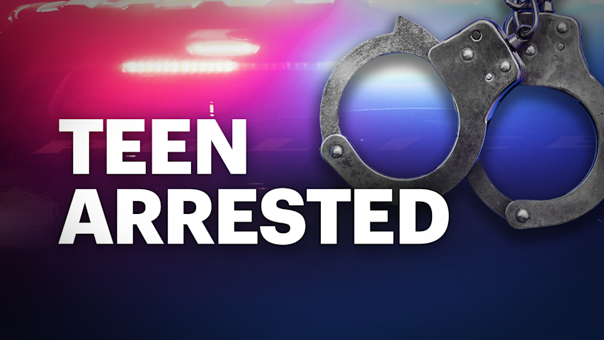 Video thumbnail for Teen tries to outrun police after reckless driving complaint at Secaucus shopping center