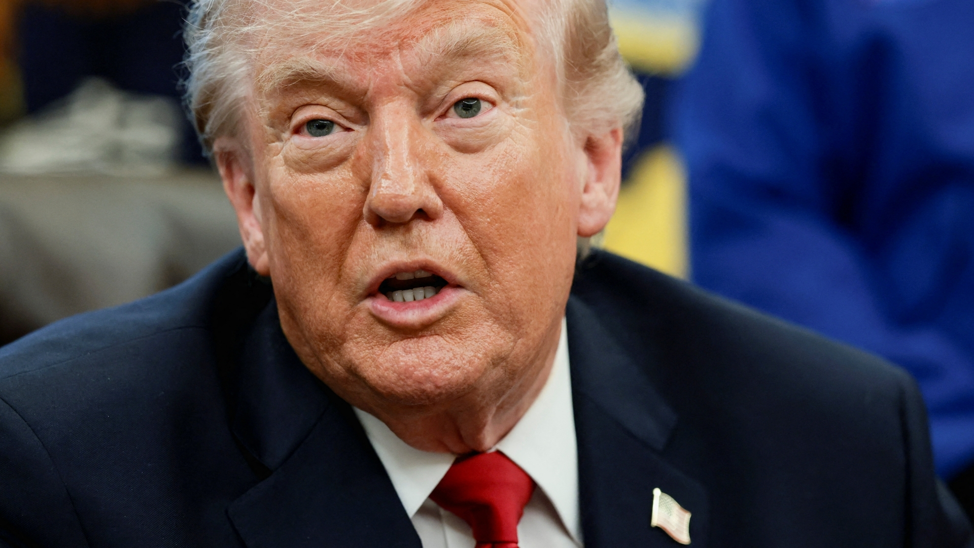 Video thumbnail for Trump's approval woes : Popularity plummets amid rising prices