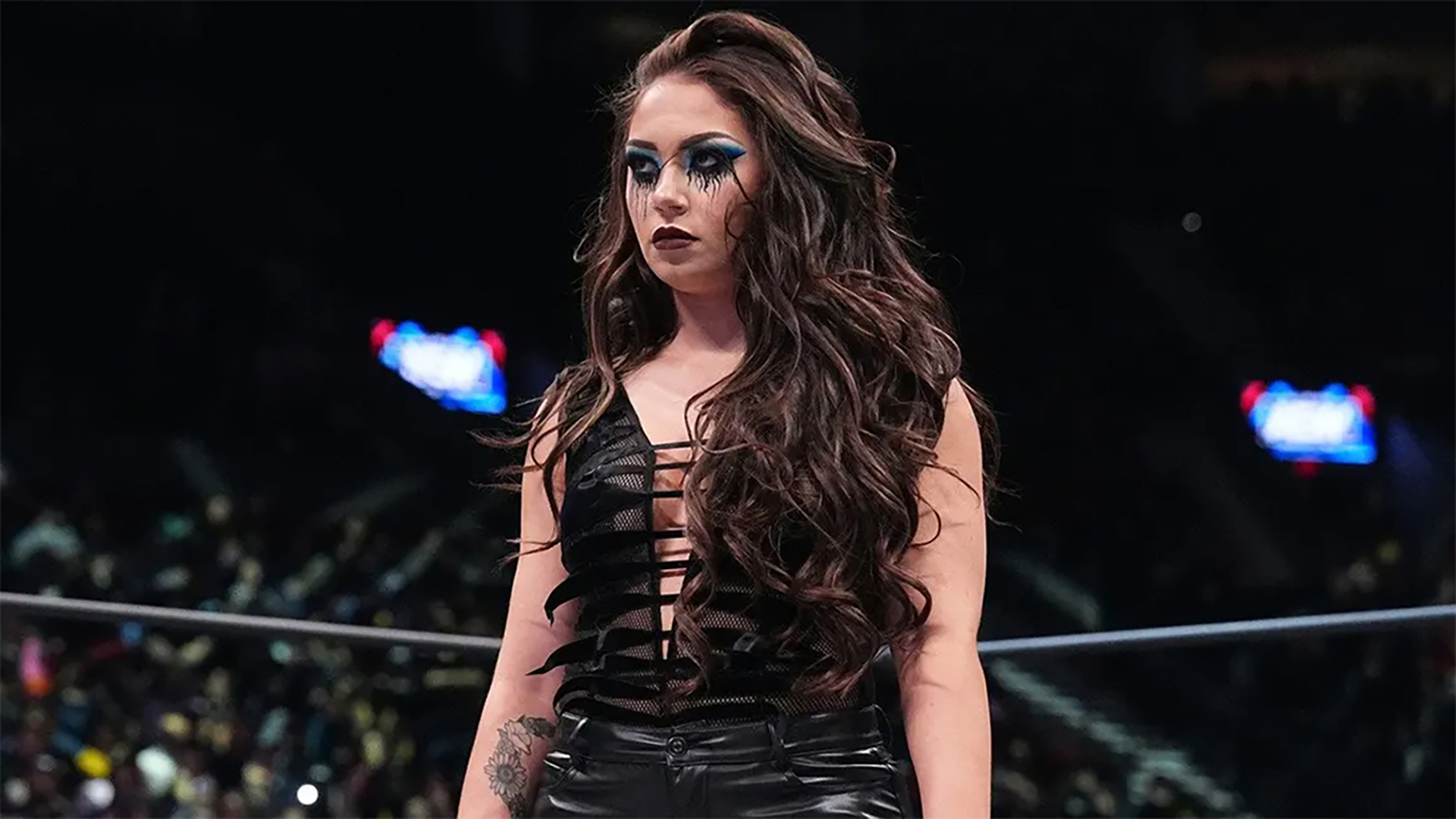 Video thumbnail for Fan Ejected From ROH Taping For Harassing Skye Blue