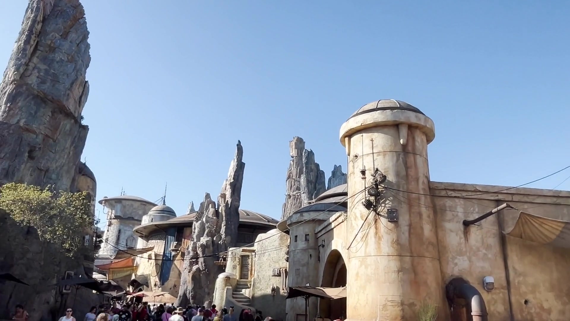 Video thumbnail for BIG Changes coming to Star Wars: Galaxy’s Edge at Disneyland