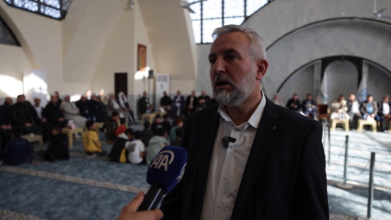 Video thumbnail for Syria: Aqeel Ibn Abi Talib Mosque reopens for worship in Syria following restoration efforts.