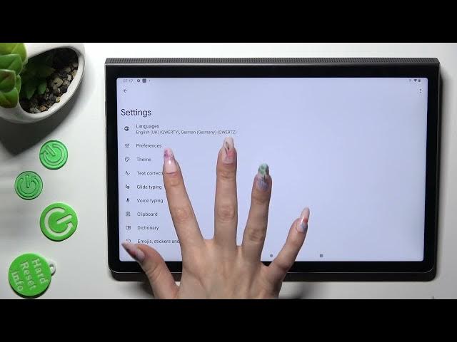 Video thumbnail for How to Turn On / Off Auto-Correction on Lenovo Yoga Tab 11 - Automatic Text Correction