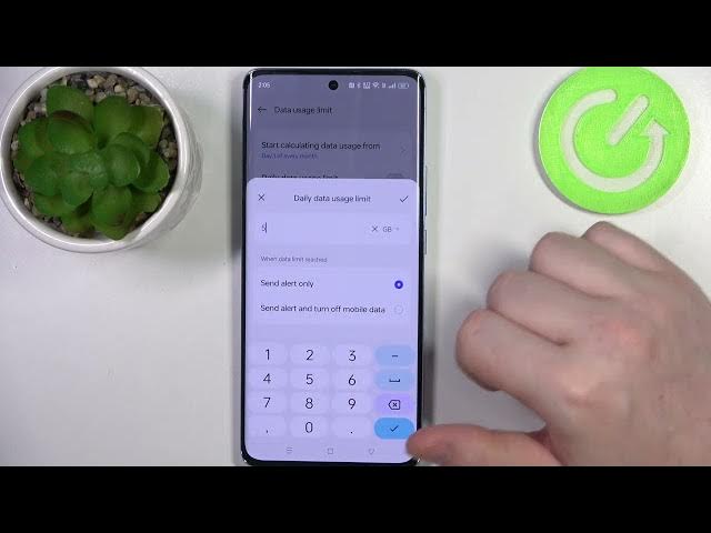 Video thumbnail for How to Set the Cellular Data Limit on an OPPO Reno10