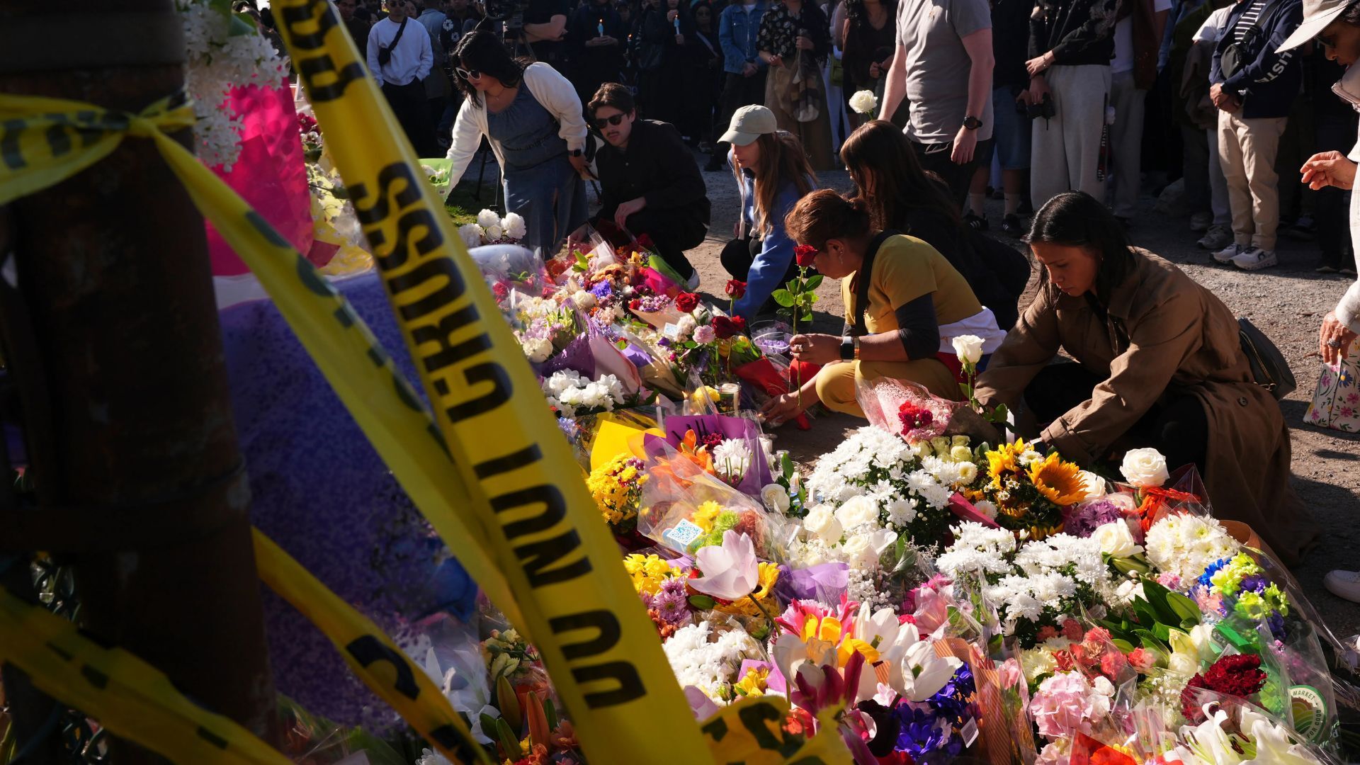 Video thumbnail for Suspect charged in Vancouver car ramming that killed 11 at street festival