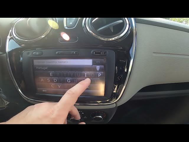 Video thumbnail for How to Find Points of Interest in Navigation in Dacia Lodgy ( 2012 – now )