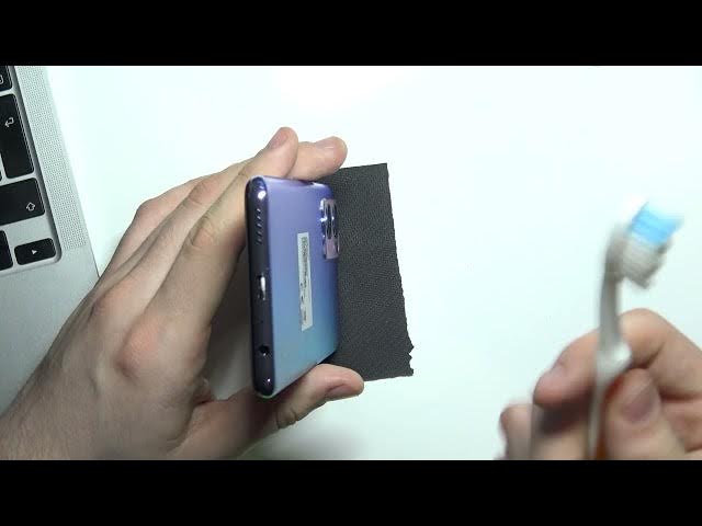 Video thumbnail for How to Clean USB Charging Port on OPPO Reno 7 Using Household Items