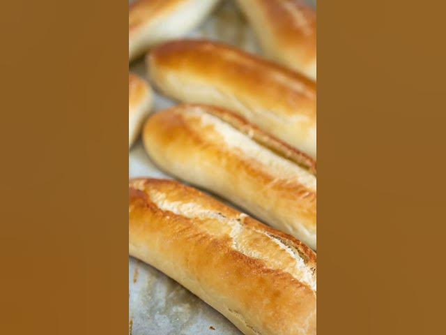 Video thumbnail for Vous connaissez le Subway Roll ? Un sandwich classique et savoureux !