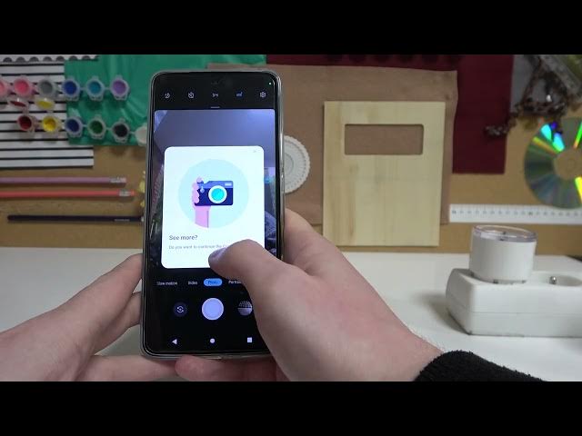 Video thumbnail for How to Take Selfie in MOTOROLA Edge 30 – Take Selfie Photo