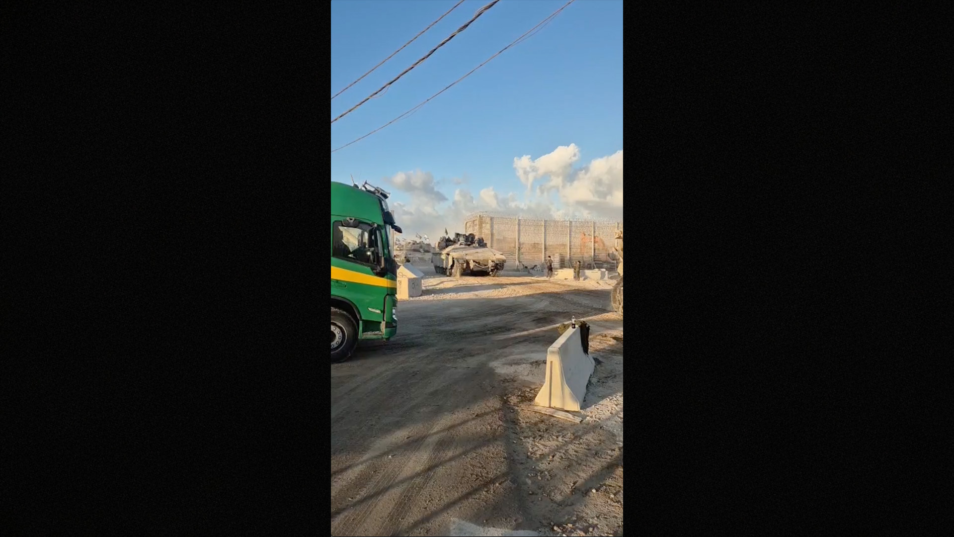 Video thumbnail for Video shows Israeli tanks reportedly pulling back from Gaza front line
