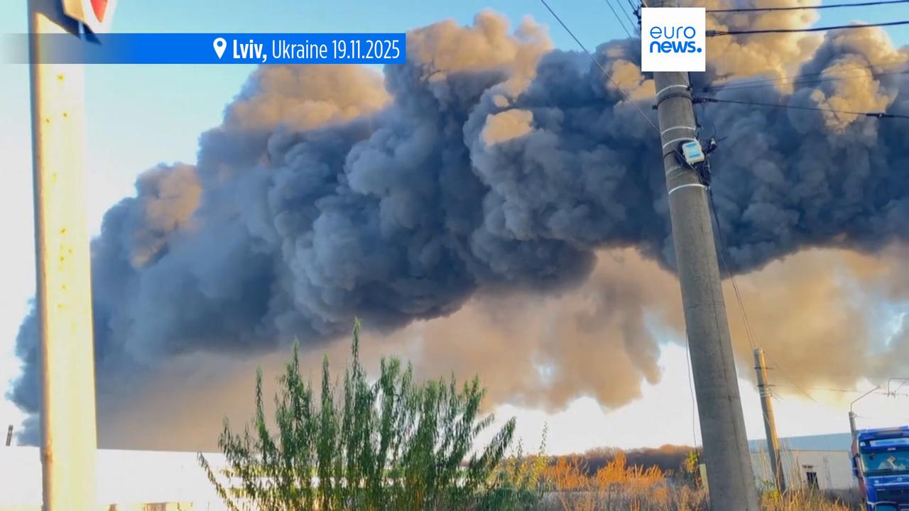 Video thumbnail for Poland closes airports after Russia launches hundreds of drones at Ukraine