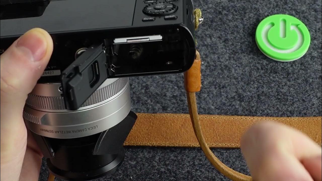 Video thumbnail for Leica D Lux 7 - How To Put In & Take Out Battery