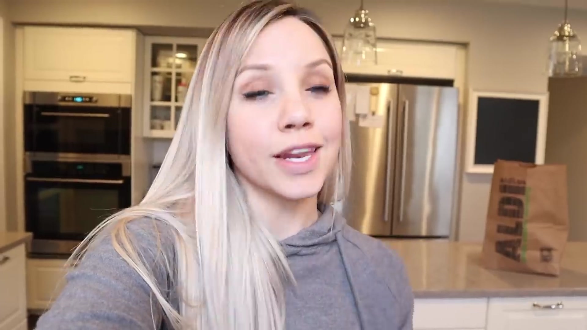 Video thumbnail for HUGE HEALTHY GROCERY HAUL ON A BUDGET   EASY CROCKPOT RECIPE    ALDI 2018(720P HD)