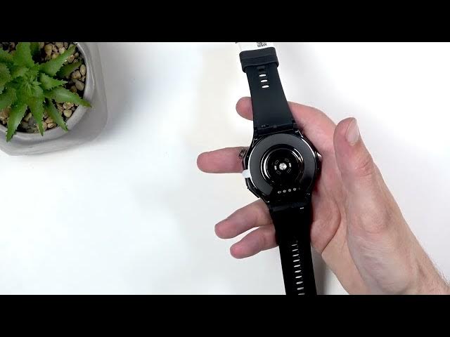 Video thumbnail for OPPO Watch X3 Unboxing & First Look