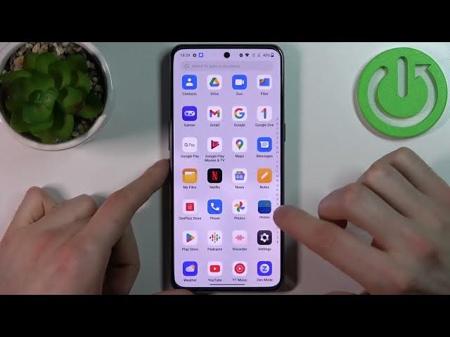 Video thumbnail for How to Take Screenshot on OnePlus 10T