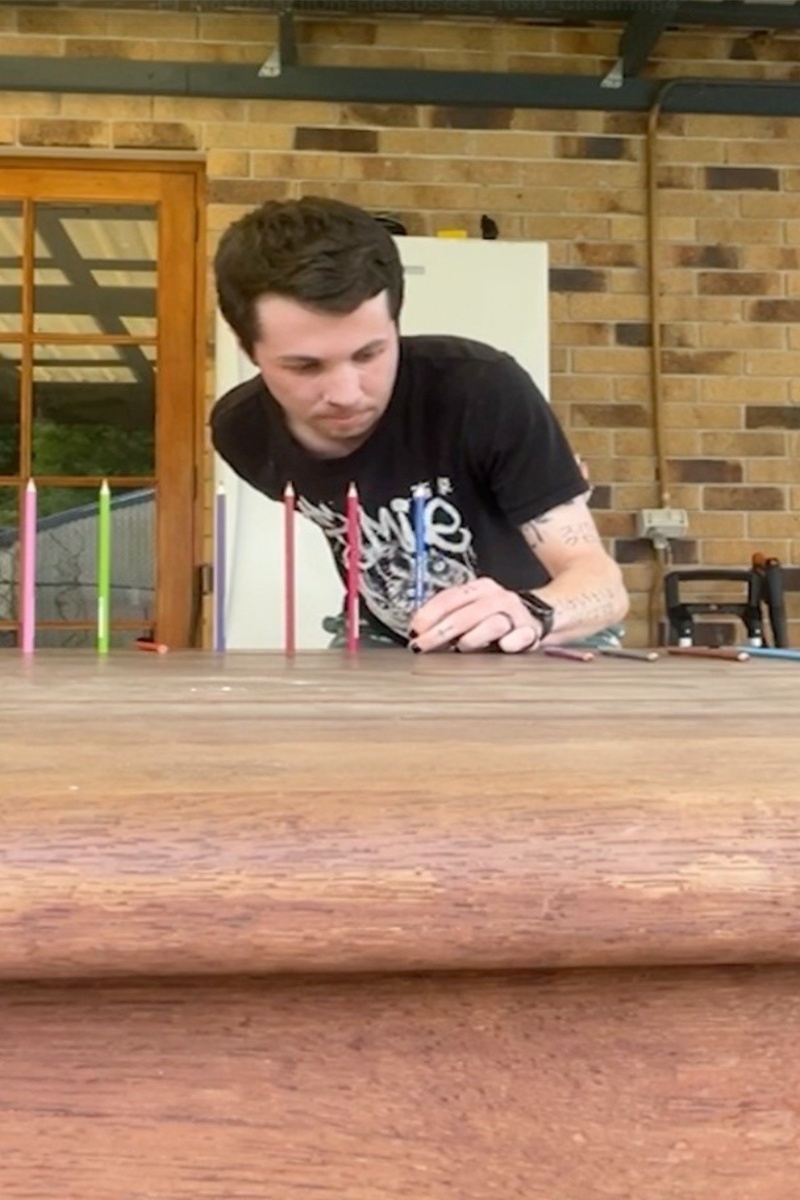 Video thumbnail for Most pencils stood on end in 30 seconds - 27 by Brendan Kelbie