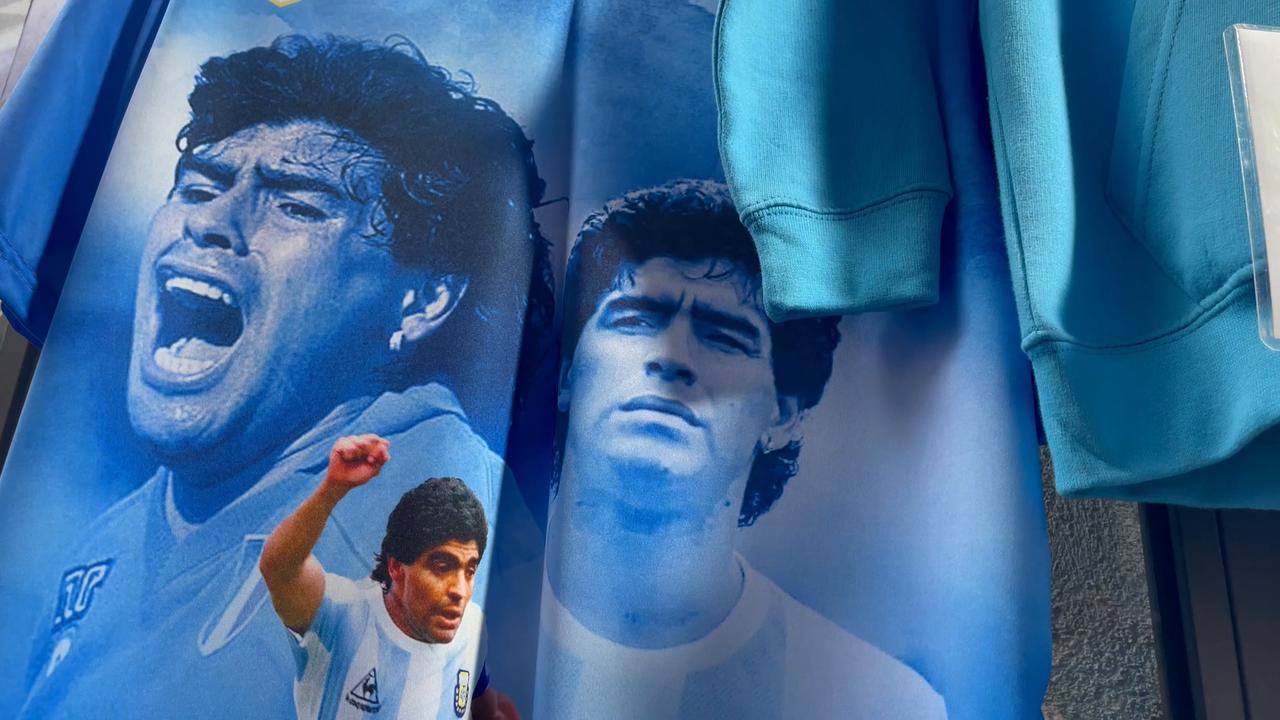 Video thumbnail for Italy: Argentina supporters watch World Cup match against Austria in Naples.