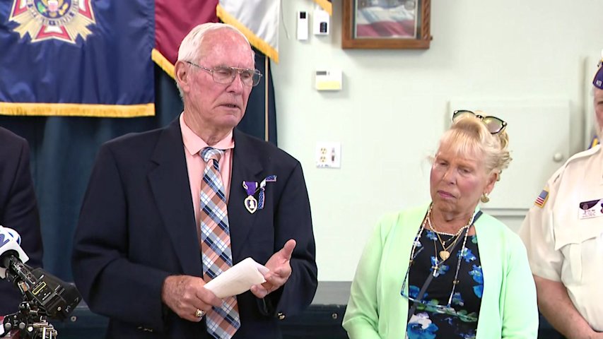 Video thumbnail for Riverhead vet receives Purple Heart recognition