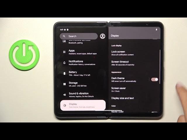 Video thumbnail for How to Apply Dark Theme on GOOGLE Pixel Fold - Set Dark Mode