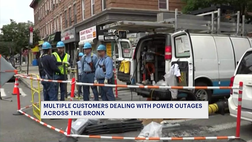 Video thumbnail for Bronx outage tracker: Over 100 customers continue to experience power loss