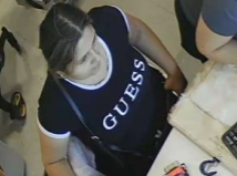 Video thumbnail for Women wanted for sleight-of-hand scam at Selden business