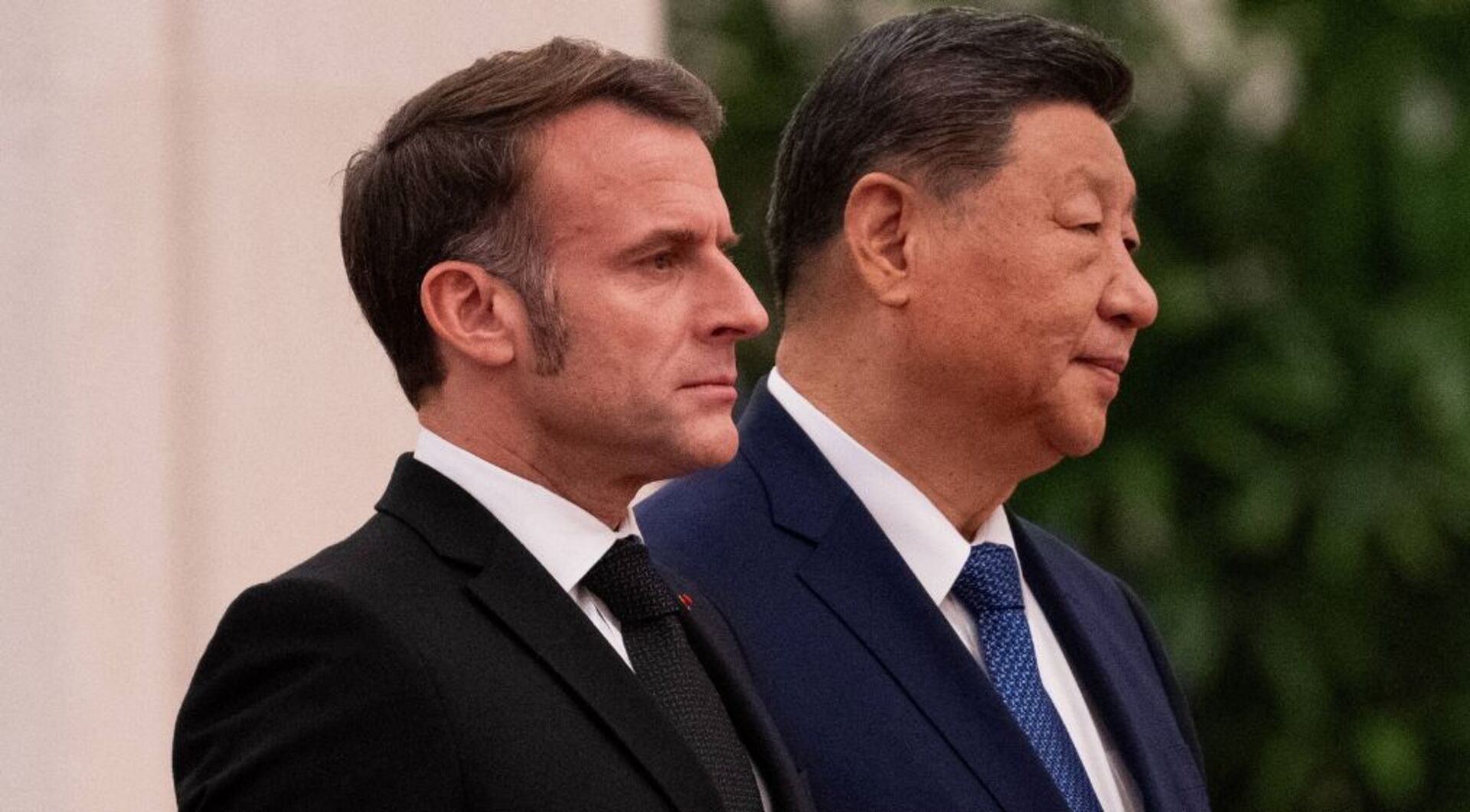 Video thumbnail for Macron tells Xi that China, France must overcome ‘differences’