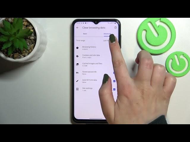 Video thumbnail for How to Clear Browsing Data in SAMSUNG Galaxy M23 – Remove Browsing History