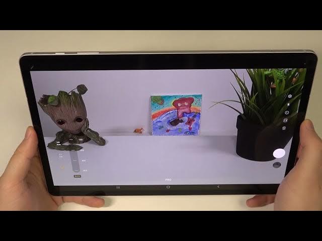 Video thumbnail for How to Enter Camera Pro Mode on SAMSUNG Galaxy S8+ - Advanced Camera Mode