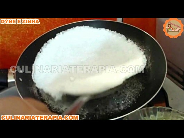 Video thumbnail for O SEGREDO DA VERDADEIRA TAPIOCA PERNAMBUCANA - Massa Caseira Que Não Quebra!