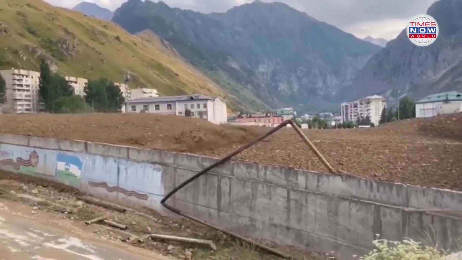 'Video thumbnail for Russia's Mount Elbrus Mudslide Havoc: 3,000 Lose Access to Water, 372 Rescued | Times Now World'