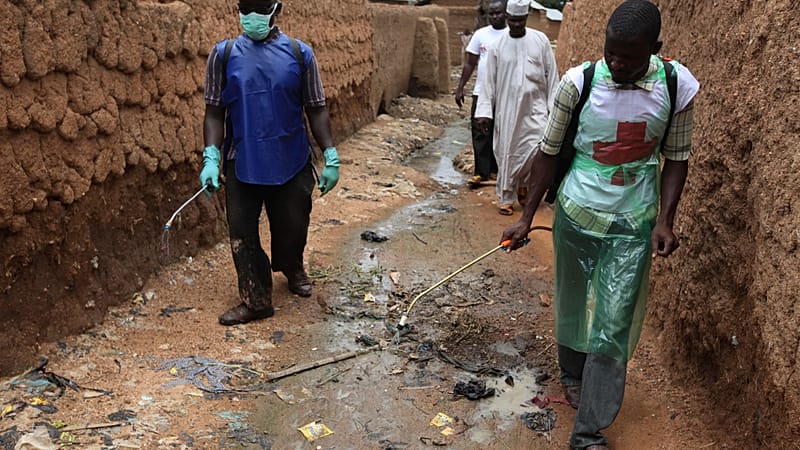 Video thumbnail for Cholera outbreak spreads in Cameroon as cases top 1,000