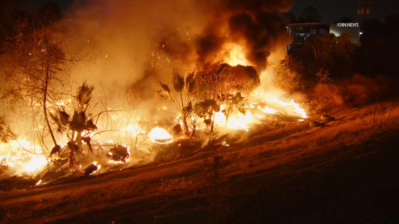 Video thumbnail for US, Los Angeles: Pomona Brush Fire Near 71 Fwy.