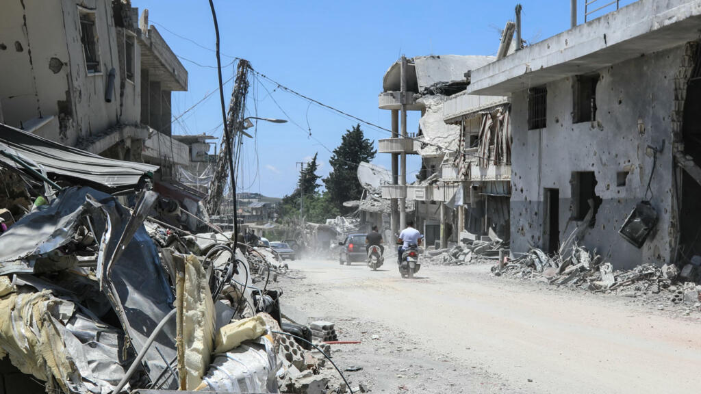 Video thumbnail for Kept outside of negotiations, can the US-Iran deal bring peace to Lebanon?