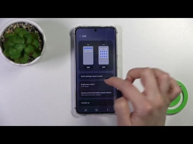 Video thumbnail for How to Edit Notification Panel Shortcuts on SAMSUNG Galaxy S24