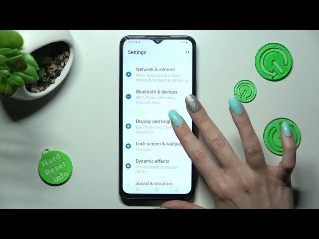 Video thumbnail for How to Enter Display and Brightness Settings on Vivo Y22s - Turn On or Off Adaptive Brightness